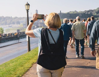 guided Niagara Falls tour package